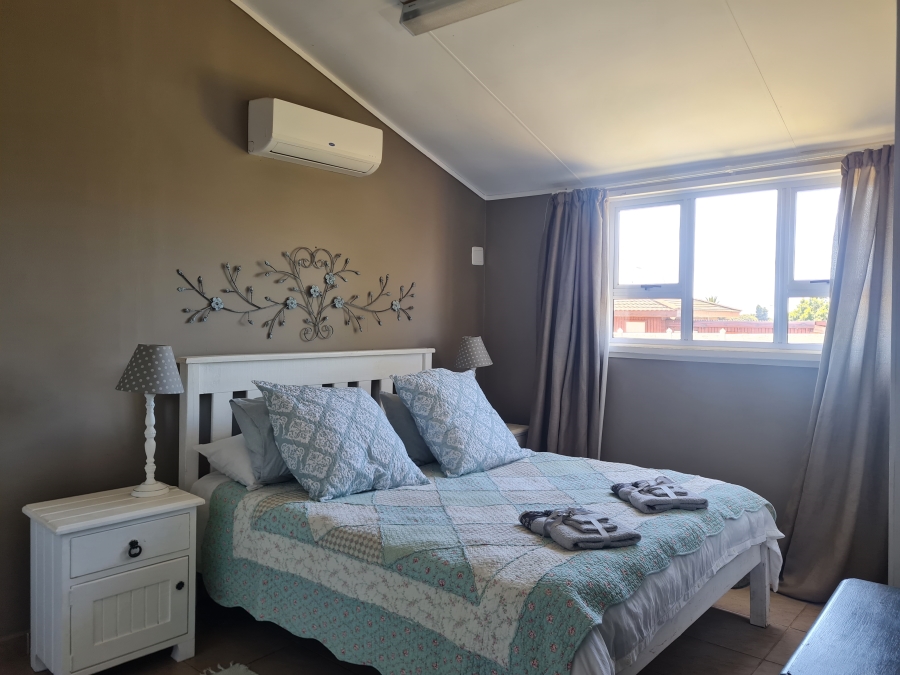 3 Bedroom Property for Sale in Jeffreys Bay Central Eastern Cape